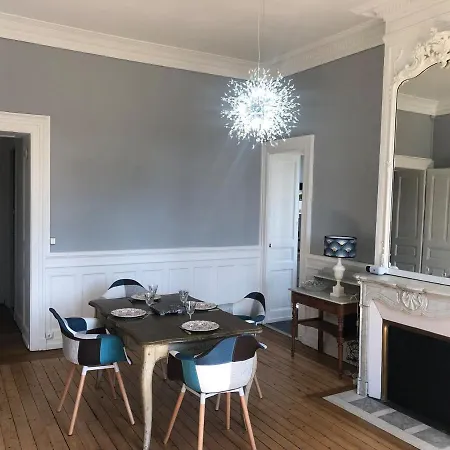 52m2 1 Balcon En Centre-ville Aix-les-Bains